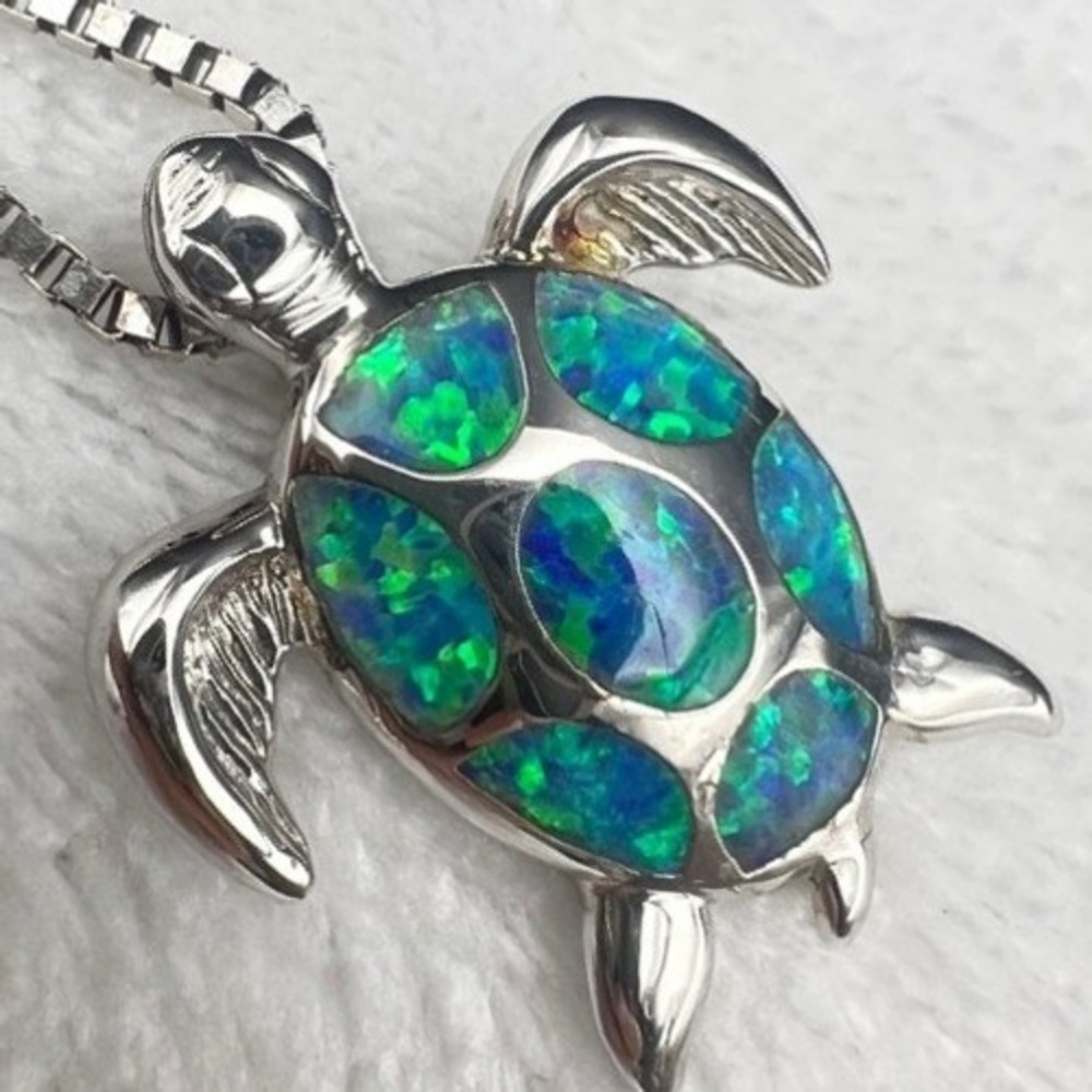 Sterling Silver Necklace Turtle Blue Opal Inlay Pendant Box Chain Italy 16 In 9g